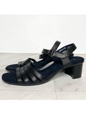 Munro Black Heeled Sandal 9 1/2 N
